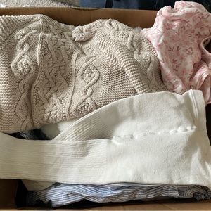 Girl clothes 0-9 months lot